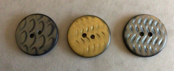 Shiny Zigzag Design Flat 2 Hole Buttons